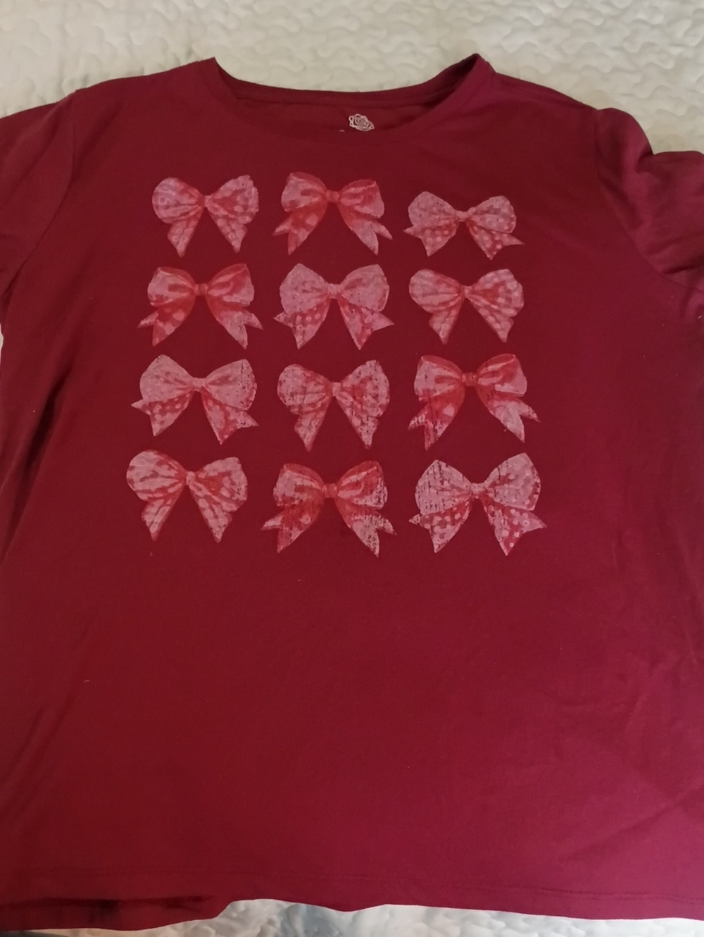 Women's Burgundy Short Sleeve Tee with Pink Bow Print